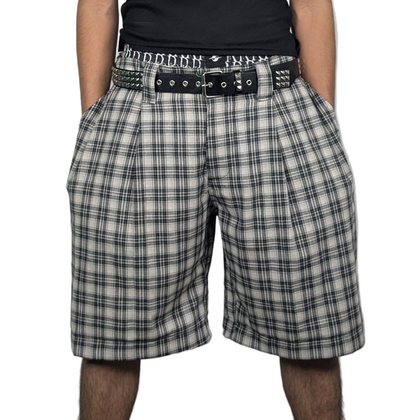 SS26 CHOLO SHORTS • TARTAN